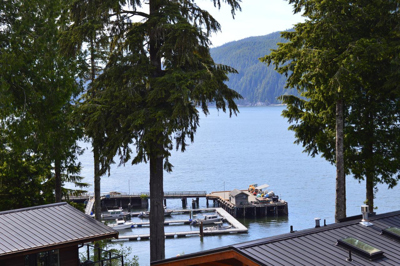 Pair-A-Dice Cottage Port Renfrew Eksteriør bilde